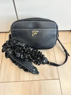 Maison de FLEUR　フリルエポーレットショルダーバッグ