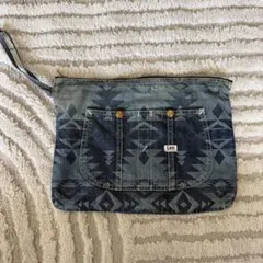 Lee クラッチバッグ