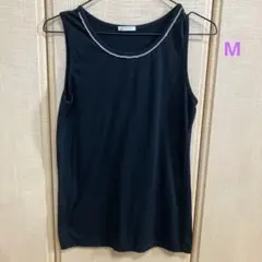 【美品】ビーズ付き黒ノースリーブタンクトップ Mサイズ