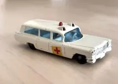 レズニーマッチボックスNo.54 キャデラック救急車 CADILLAC 英国製