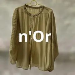 n'Or ノアールプリーツ袖 シアー ブラウス イエロー 長袖のサムネイル