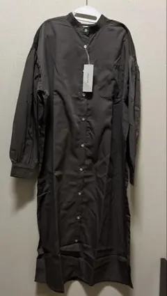 CHILLFAR ロングワンピース　チャコール　M 新品タグ付き