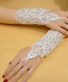 ウェディンググローブ ドレス