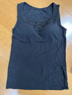 極美品　ワコール　Mサイズ　カップ付き　タンクトップ　ブラック　刺繍のサムネイル
