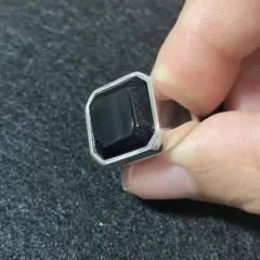 Item thumbnail for item cd7a3798-da42-46f6-a965-bcfbff66edfb