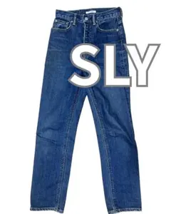 SLY JEANS デニムパンツ ストレート テーパード インディゴのサムネイル