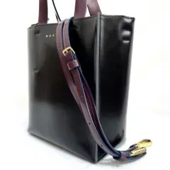 くりごはん様専用✨MARNI ミュゼオ トートバッグ 白×ピンク 2way