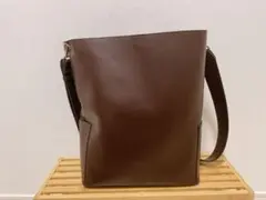 RANDEBOO ダークブラウンレザーショルダーバッグ