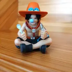 まちぼうけ　ワンピース ポートガス・D・エース フィギュアのサムネイル