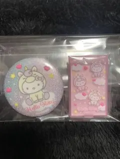 ハローキティ　ミニミラー　グリッター缶バッチセット