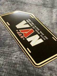 未使用 VAN JAC ヴァン カーエンブレム カーバッジ J ロゴ 箱 2 Amazon.co.jp: VAN JAC ヴァンヂャケットオリジナル 金モール