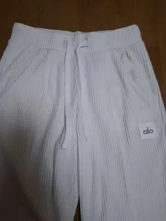 ALO YOGA ロングニットパンツ / リブニット ワイドフレア L - メルカリ