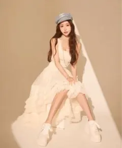 2025年最新】鈴木亜美 スニーカー m 白の人気アイテム - メルカリ