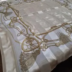 装飾的ロープデザイン スカーフ