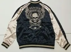 試着のみ　VANSON バンソン　スカジャン XL サイズ　スカル　スター　刺繍のサムネイル