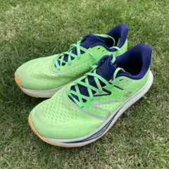 New Balance FuelCell Rebel v3 シューズ25㎝のサムネイル