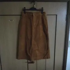試着のみ　コーデュロイのスカート