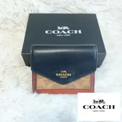 【美品】 COACH Small Wallet In Colorblok