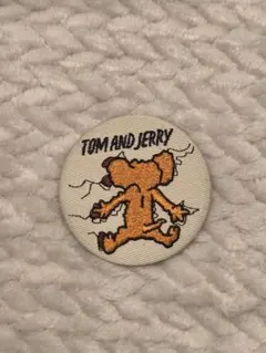 トムとジェリー 刺繍缶バッジ　【ゆうゆうメルカリ便】