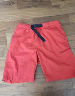 ユニクロ M 赤 ハーフパンツ