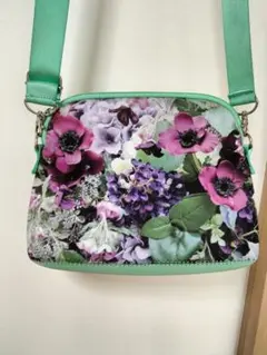 値下げ❗数回使用✨ センソユニコ FIORI フィオリ ショルダーバッグ 花柄
