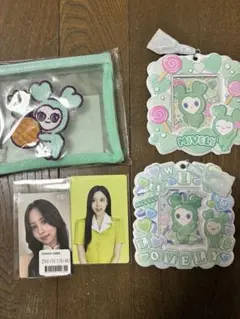 TWICE MINA フォトフレーム メッシュポーチ　ステッカー　カード