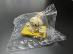 ちいかわ　松屋　コラボ　フィギュア　うさぎ