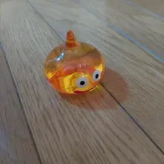 ドラクエ　ビッグクリアフィギュア　スライムベス　オレンジ