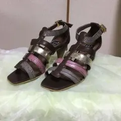 23区　ヒールサンダルのサムネイル