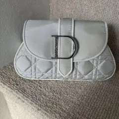DIOR キルティングポーチ　シルバー