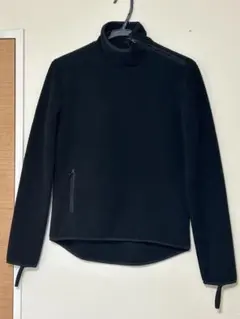 2025年最新】PRADA レディース 長袖 Tシャツ・カットソーの人気