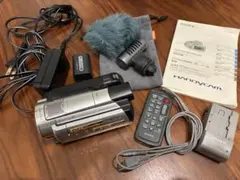 SONY HDR-XR500V ワイコン、マイク、リモコン三脚など付属 ☆付属品付 SONY ハンディーカム HDR-XR500V ビデオカメラ ソニー
