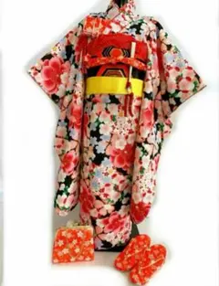 美品】七五三 7歳女の子 着物長襦袢帯小物髪飾り草履バッグ 白地 虹色