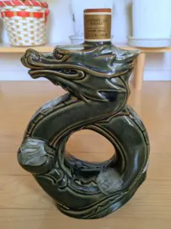 サントリー　辰歳ボトル　　未開栓 Amazon.co.jp: サントリー ウイスキー ローヤル（辰歳）ボトル 600ml