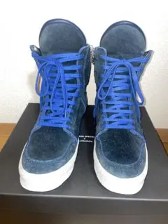 LOSVEGA ハイカットスニーカー 42 美品 ブルーネイビー 26cm前後のサムネイル