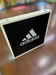 アディダス　イルミネーションストアディスプレイ　非売品　７５X７５cm　日本製 アディダス イルミネーションストアディスプレイ 非売品 75X75cm
