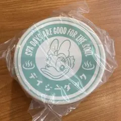 ディズニー まったり牛乳コスメポーチ デイジーダック