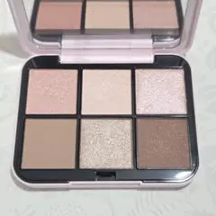 SNIDEL BEAUTY アイデザイナー 限定 アイシャドウパレットのサムネイル