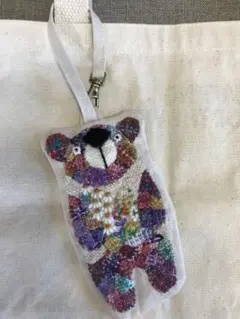 ダーニング刺繍　紫系熊　メガネ入れ　紐付