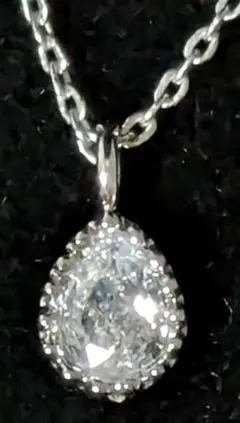 未使用 GIFT from New Yorkネックレス しずく型ペンダント 箱付のサムネイル
