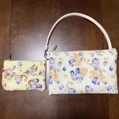 ポーチ　ポケットティッシュケース