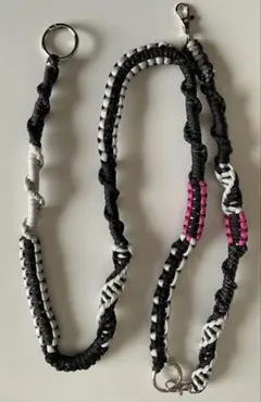 ショルダーストラップ　ハンドストラップ　スマホストラップ　2way パラコード