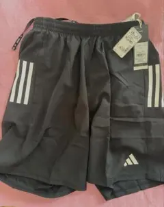 adidas ブラック ショートパンツ M