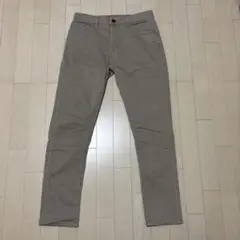 ユニクロ EZYスキニーフィットカラージーンズ M ベージュ カーキ