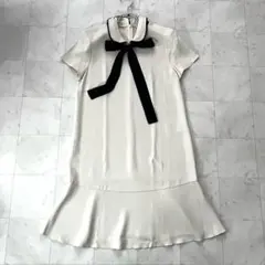 美品♡レッドヴァレンティノ ボウタイ ミニワンピース アイボリー 40 L相当のサムネイル