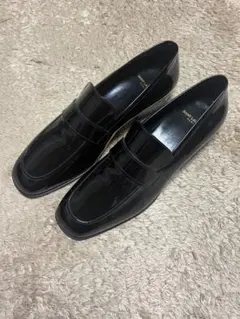 専用 新品SAINT LAURENT PARIS 23AWパテントブーツ - メルカリ
