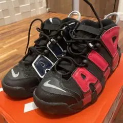 Nike MORE UP TEMPOブラック/レッド/ネイビー　23.5cm