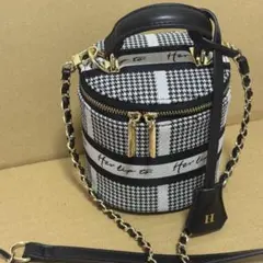 2026年最新】hlt jacquard vanity bag silverの人気アイテム - メルカリ