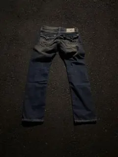 TRUE RELIGIONダメージ加工ダークグレー フレアパンツ - メルカリ
