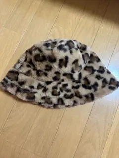 レオパード柄ファーバケットハット